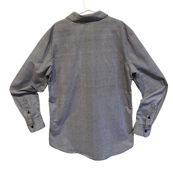 ** 2 for $20** H&M boys black and white checker button down shirt. Boys 12-13y - Picture 4 of 9